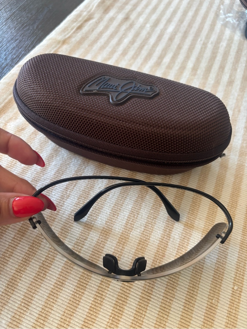 Maui Jim Shield Sunglasses in Smoke Gray Lens with Black Frame - Picture 3 of 7